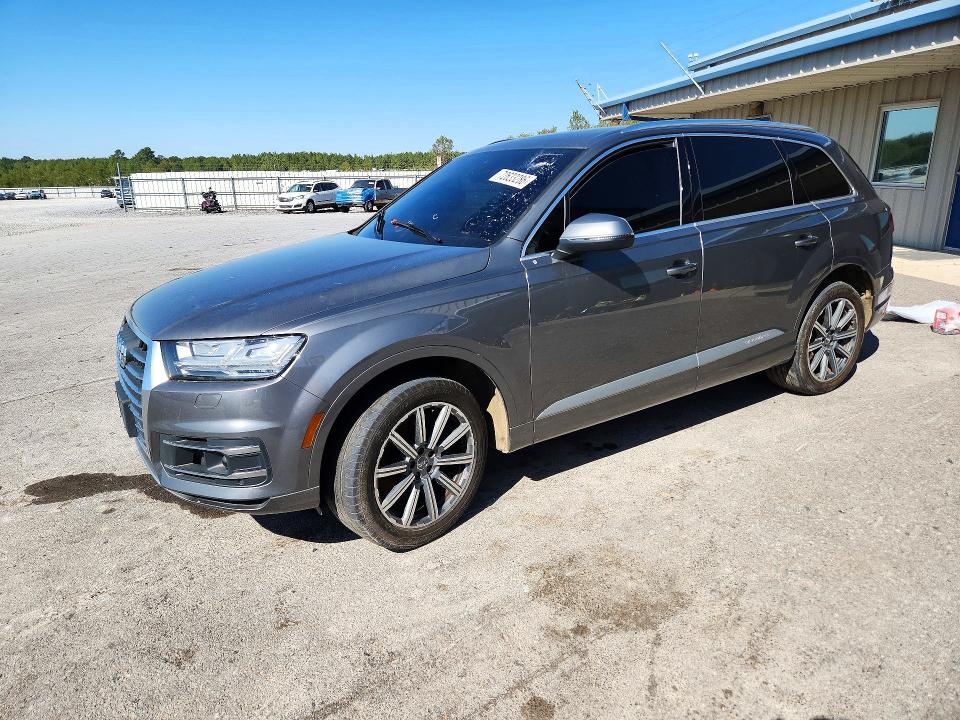 Снимка 1 от търг – 2017 AUDI Q7 с VIN WA1LAAF70HD058211