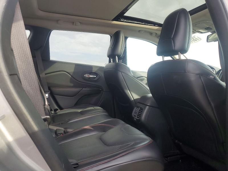 صورة رقم 11 من المزاد - 2016 JEEP CHEROKEE مع VIN 1C4PJMBSXGW133325