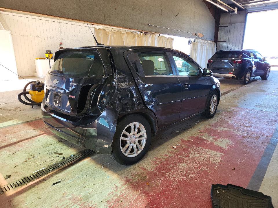 Photo 3 from auction – 2014 CHEVROLET SONIC with VIN 1G1JC6SB4E4185563