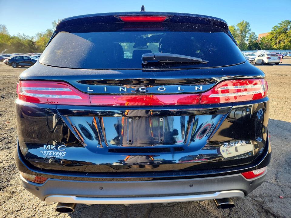 Фото 6 с аукциона – 2016 LINCOLN MKC с VIN 5LMTJ3DH4GUJ08192