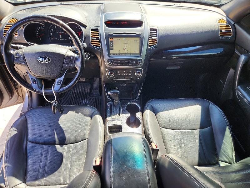 Zdjęcie 8 z aukcji – 2014 KIA SORENTO z VIN 5XYKWDA7XEG449312