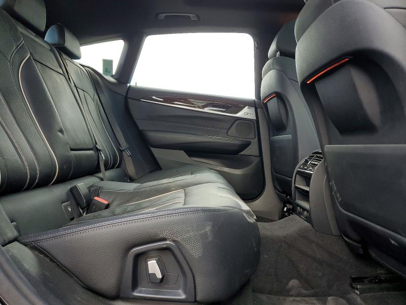 Foto 10 de la subasta – 2019 BMW 640 con VIN WBAJV6C55KBK08993