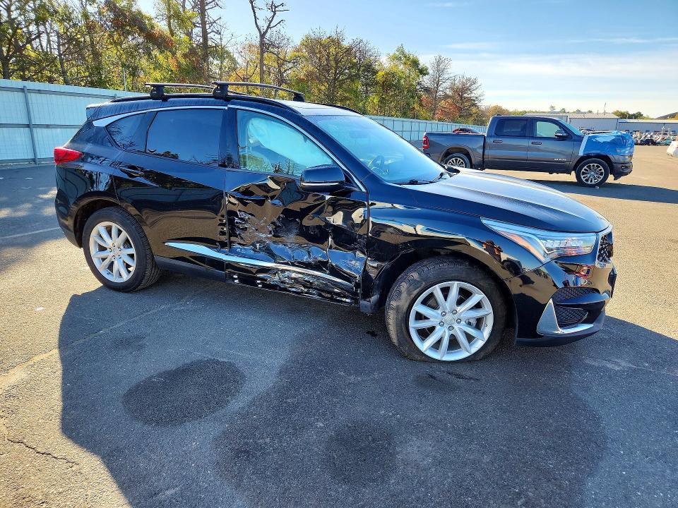 Снимка 4 от търг – 2019 ACURA RDX с VIN 5J8TC2H37KL033627