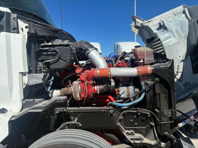 Photo 7 from auction – 2016 KENWORTH CONSTRUCTION with VIN 1XKYD49X2GJ491954
