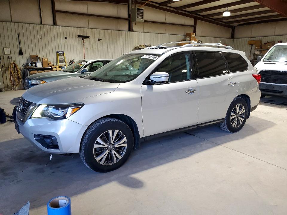 Photo 1 from auction – 2017 NISSAN PATHFINDER with VIN 5N1DR2MMXHC675120
