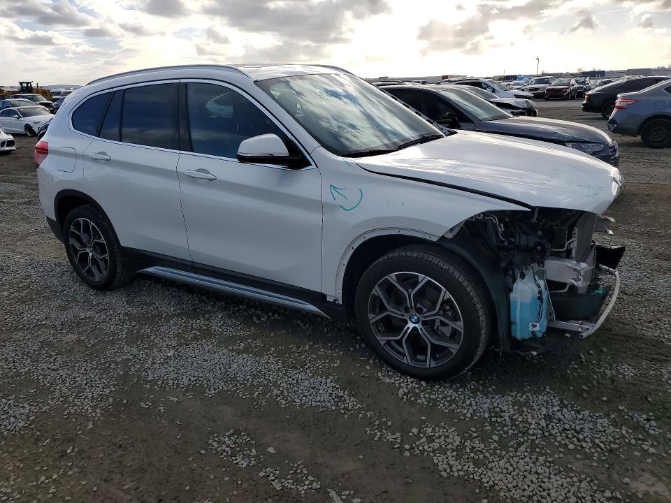 Photo 4 from auction – 2021 BMW X1 with VIN WBXJG7C05M5S00694