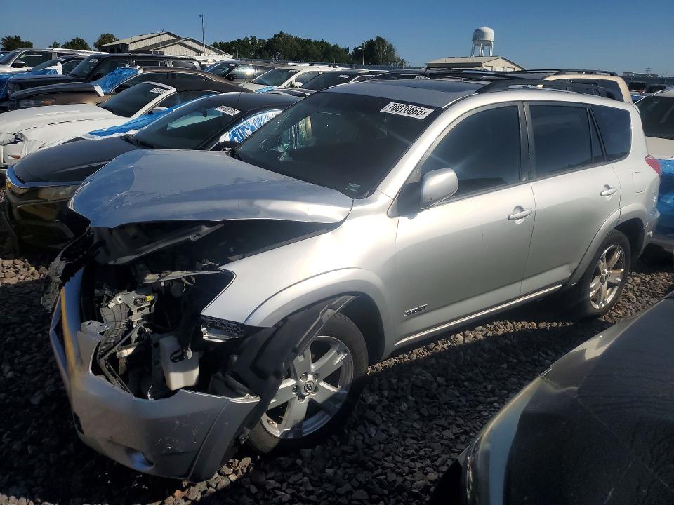 TOYOTA RAV4 2008 с VIN JTMZD32V185094006 - Снимка от търг
