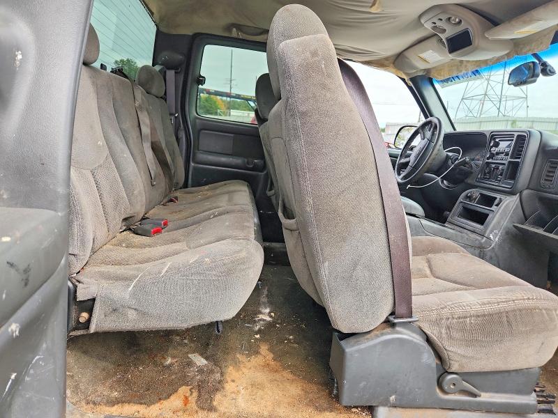 Снимка 10 от търг – 2005 CHEVROLET SILVERADO с VIN 1GCEK19B55E131557