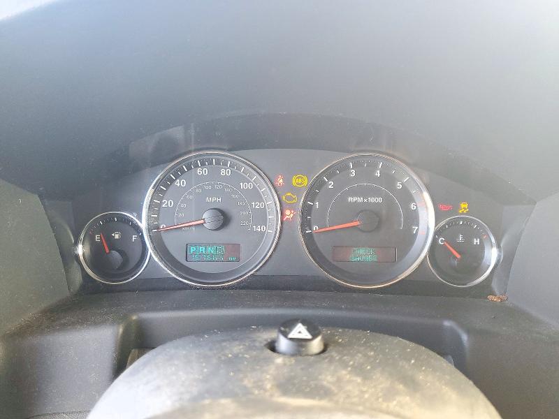 Photo 9 from auction – 2007 JEEP COMMANDER with VIN 1J8HG48N77C671477