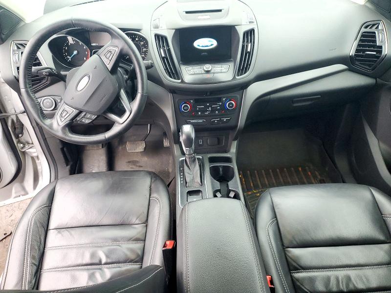 Photo 8 from auction – 2018 FORD ESCAPE with VIN 1FMCU9HD6JUA52493