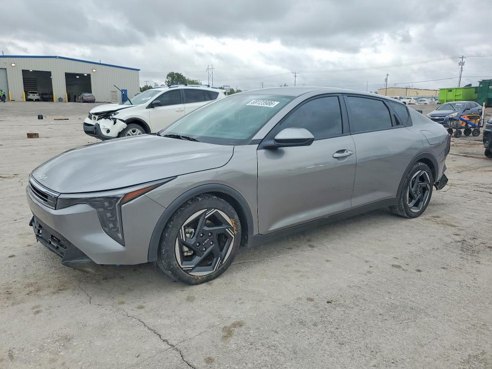 KIA K4 2025 with VIN 3KPFU4DE3SE030678 - Photo from auction