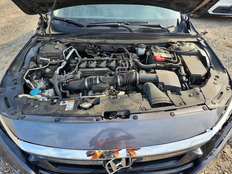 Photo 11 from auction – 2018 HONDA ACCORD with VIN 1HGCV1F10JA127932