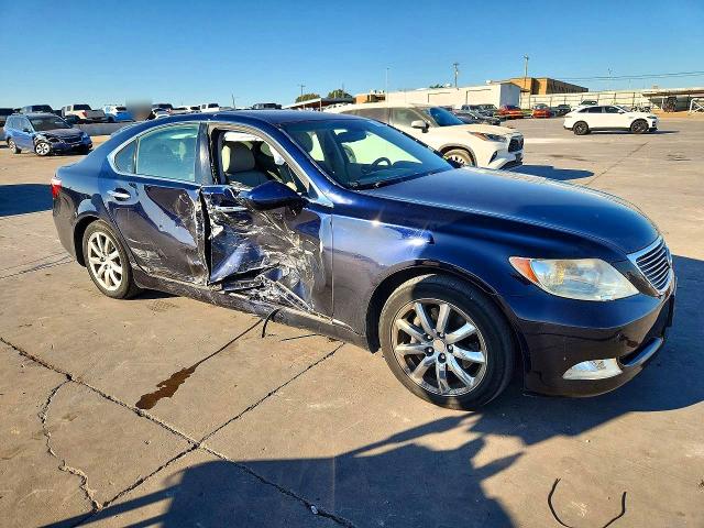 Foto 4 de la subasta – 2007 LEXUS LS con VIN JTHBL46F375030706