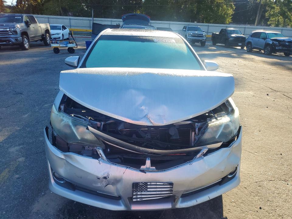 Снимка 5 от търг – 2012 TOYOTA CAMRY с VIN 4T1BK1FK7CU519833