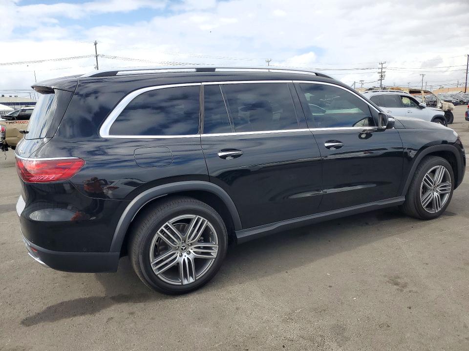Снимка 3 от търг – 2025 MERCEDES-BENZ GLS с VIN 4JGFF5KE3SB445530