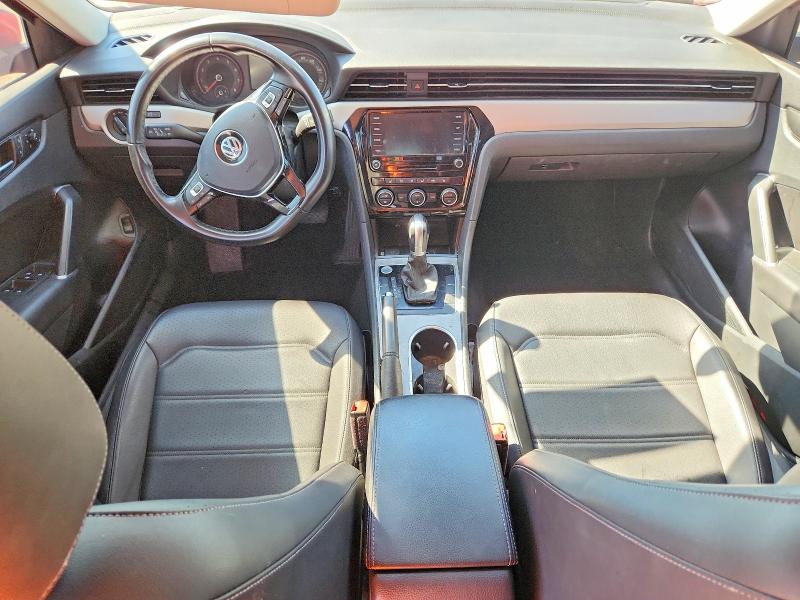 Снимка 8 от търг – 2020 VOLKSWAGEN PASSAT с VIN 1VWSA7A3XLC018819