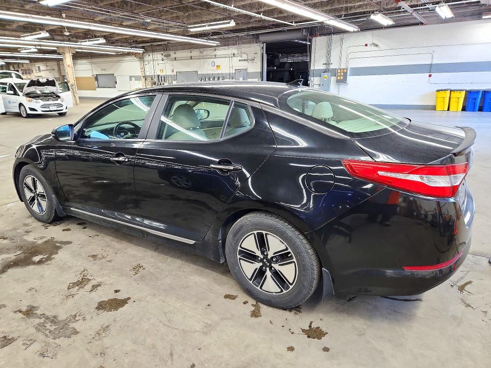 Снимка 2 от търг – 2013 KIA OPTIMA с VIN KNAGM4AD2D5053820