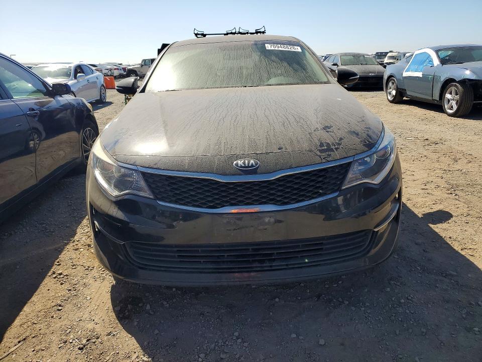 Photo 5 from auction – 2017 KIA OPTIMA with VIN 5XXGT4L37HG126840