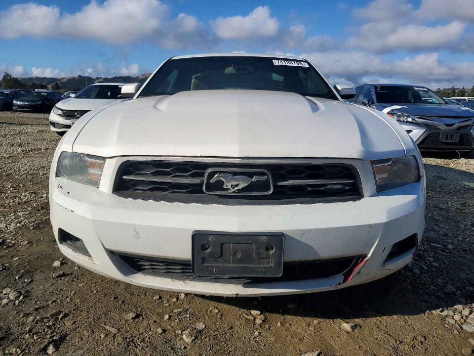 Снимка 5 от търг – 2012 FORD MUSTANG с VIN 1ZVBP8AM0C5235622