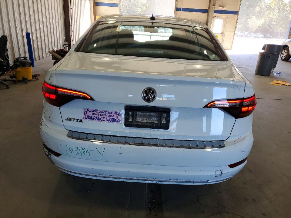 Снимка 6 от търг – 2019 VOLKSWAGEN JETTA с VIN 3VWCB7BU0KM243840