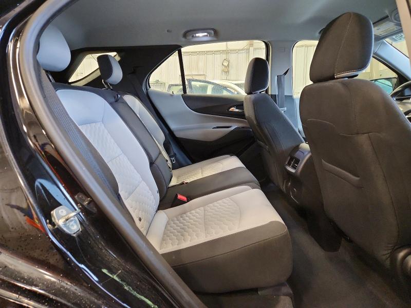 Photo 11 from auction – 2018 CHEVROLET EQUINOX with VIN 3GNAXREV1JL393852