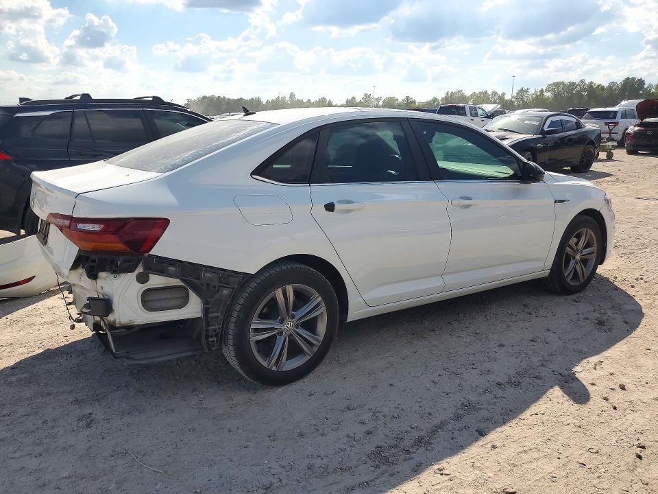 Снимка 3 от търг – 2019 VOLKSWAGEN JETTA с VIN 3VWC57BU2KM077702