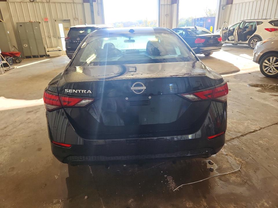 Снимка 6 от търг – 2025 NISSAN SENTRA с VIN 3N1AB8CV7SY383371