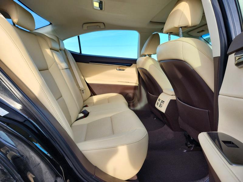 Фото 10 с аукциона – 2016 LEXUS ES с VIN 58ABK1GG0GU016895