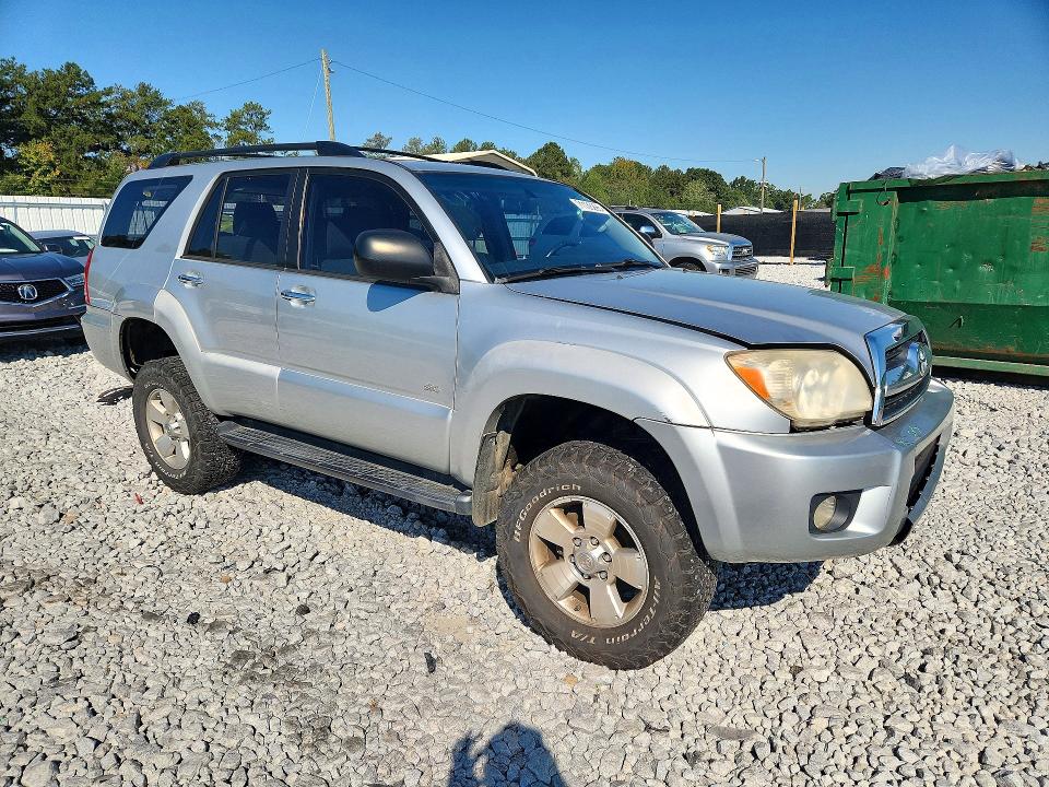 Снимка 4 от търг – 2006 TOYOTA 4RUNNER с VIN JTEZU14R560070723