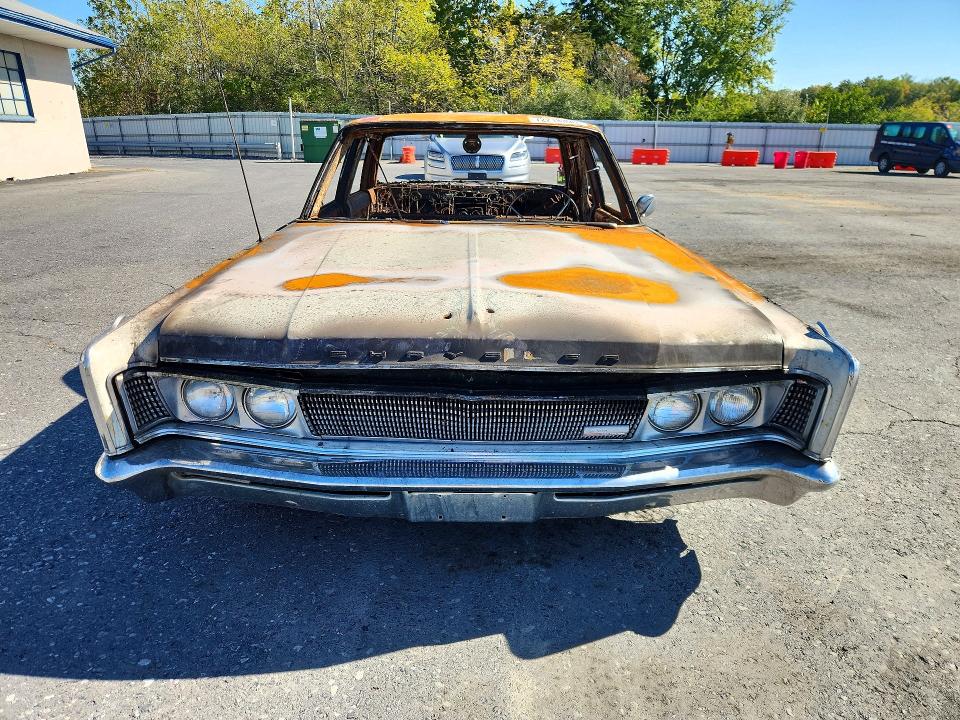 Photo 5 from auction – 1966 CHRYSLER NEW YORKER with VIN CH42J63219055