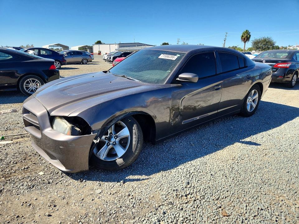 Снимка 1 от търг – 2013 DODGE CHARGER с VIN 2C3CDXBG1DH705920