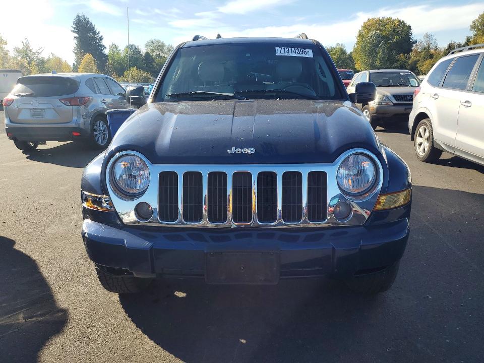 Foto 5 de la subasta – 2005 JEEP LIBERTY con VIN 1J8GL58K65W516207