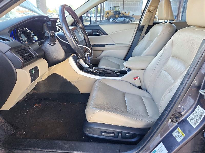 Снимка 7 от търг – 2015 HONDA ACCORD с VIN 1HGCR6F59FA003184