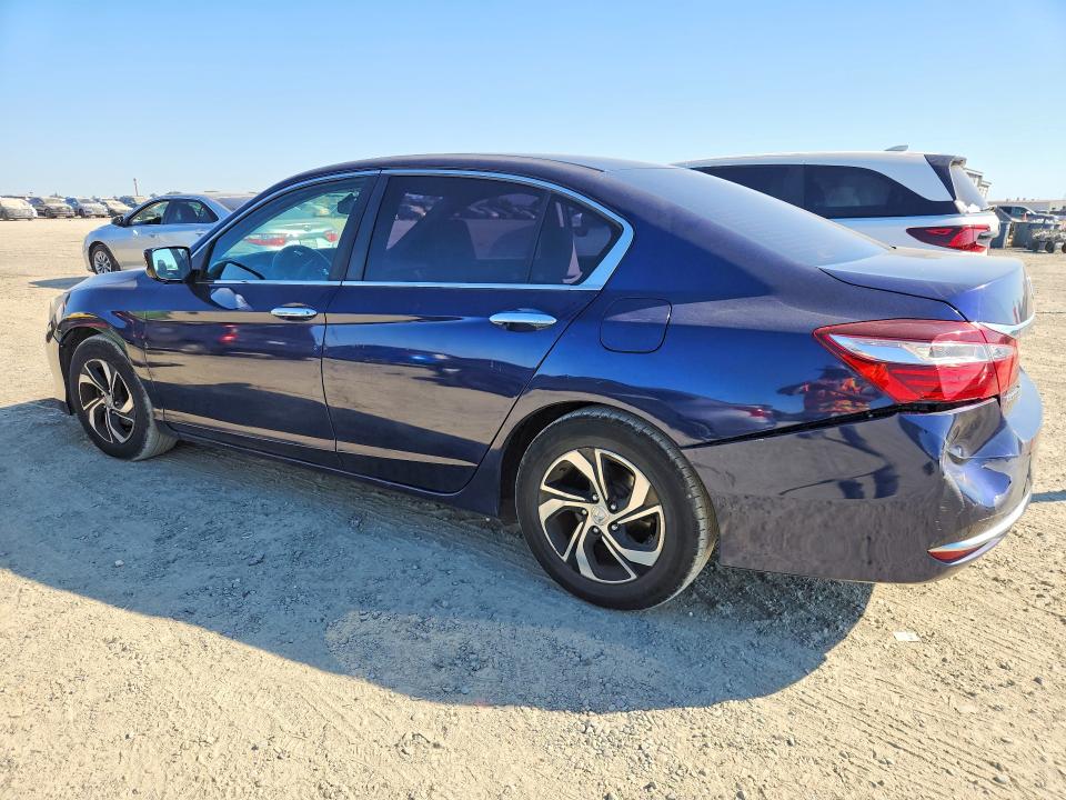 Снимка 2 от търг – 2017 HONDA ACCORD с VIN 1HGCR2F3XHA200729