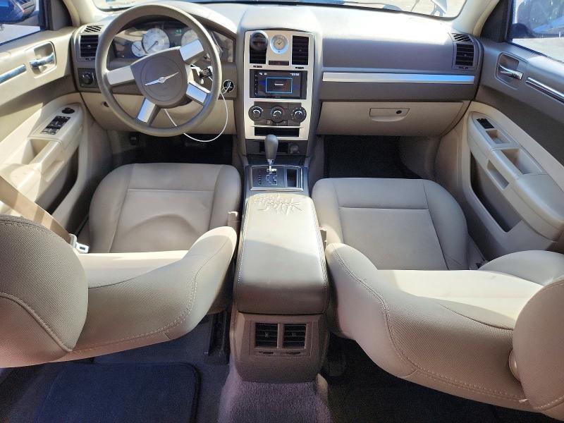 Фото 8 с аукциона – 2009 CHRYSLER 300 с VIN 2C3KA43D39H502820