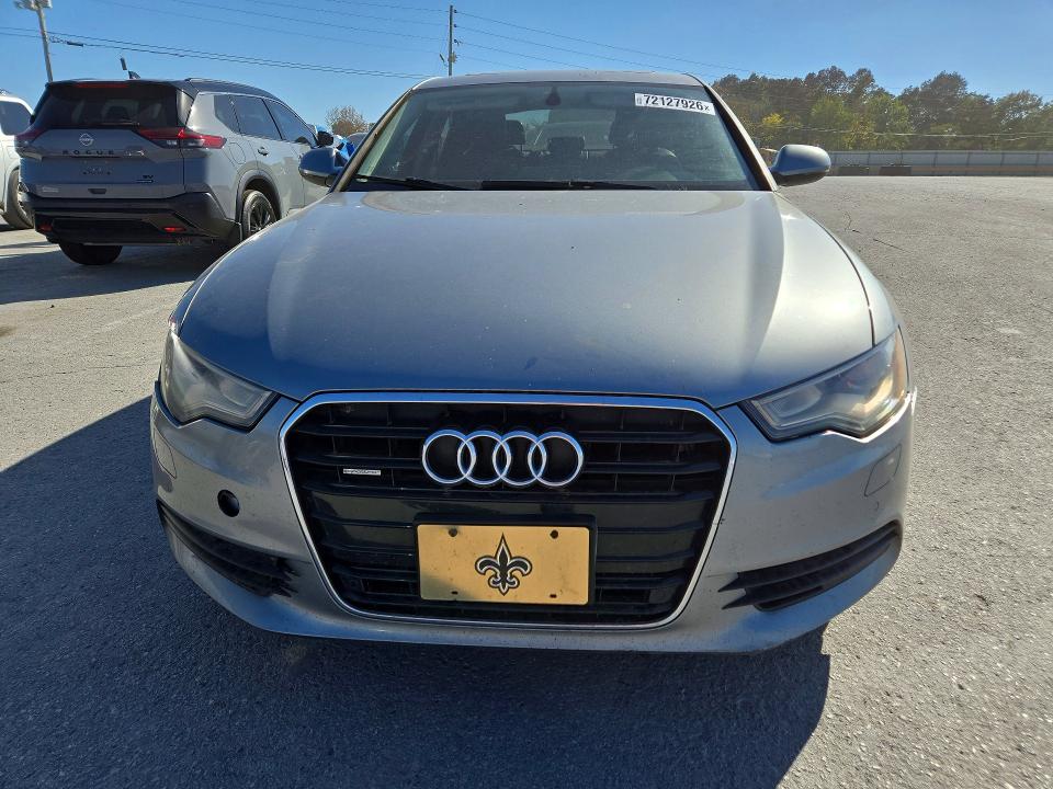 Снимка 5 от търг – 2012 AUDI A6 с VIN WAUGGAFC7CN117256