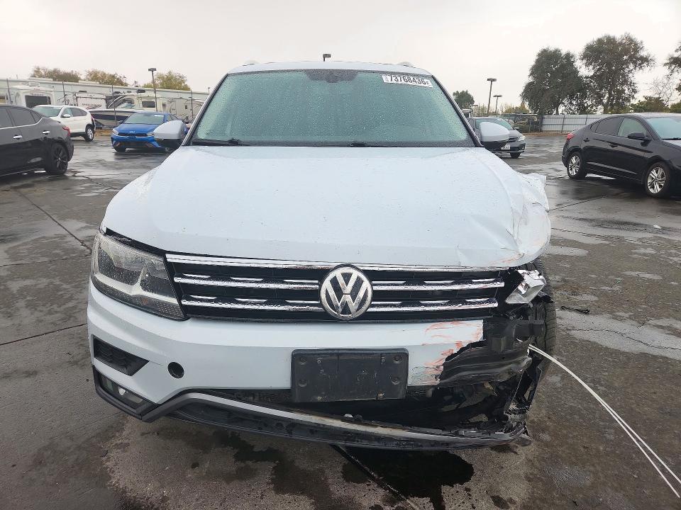 Снимка 5 от търг – 2018 VOLKSWAGEN TIGUAN с VIN 3VV2B7AX0JM208029