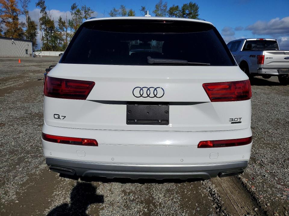 Photo 6 from auction – 2017 AUDI Q7 with VIN WA1LAAF78HD056626