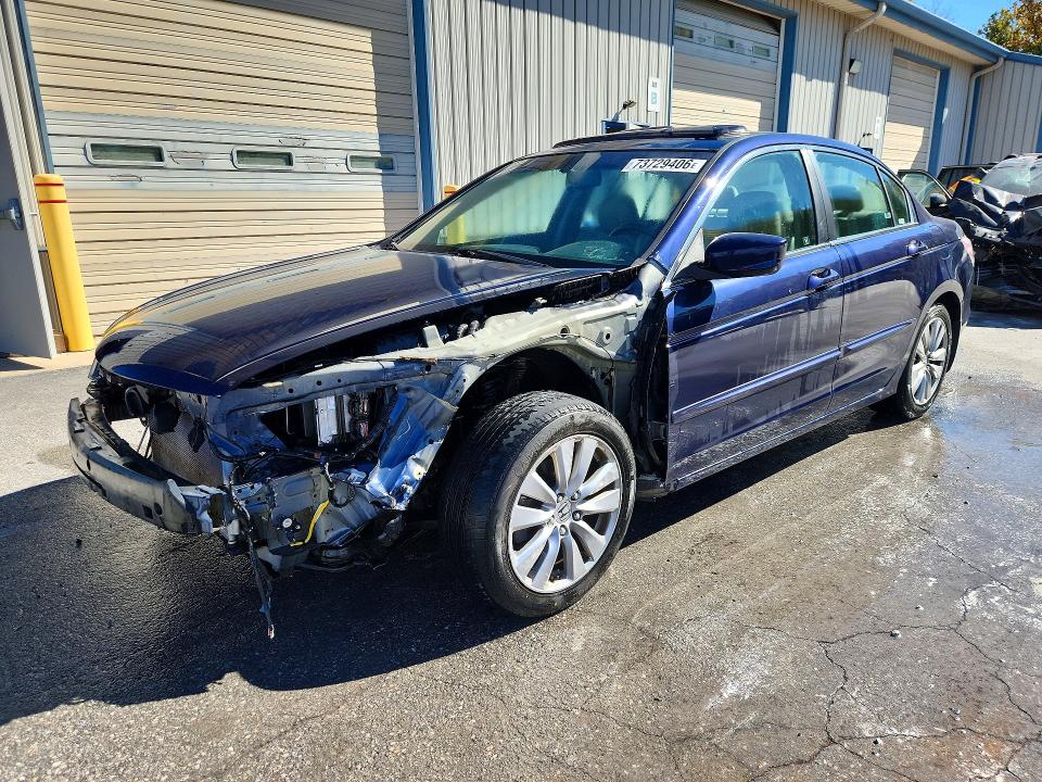 HONDA ACCORD 2012 с VIN 1HGCP2F87CA163150 - Снимка от търг