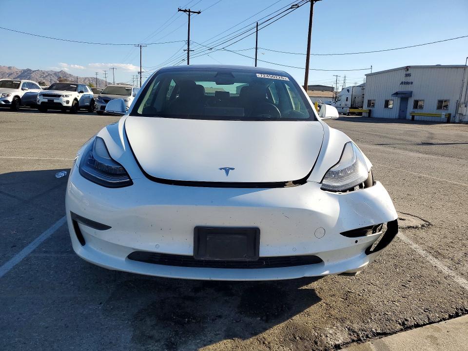 Снимка 5 от търг – 2020 TESLA MODEL 3 с VIN 5YJ3E1EA2LF613216