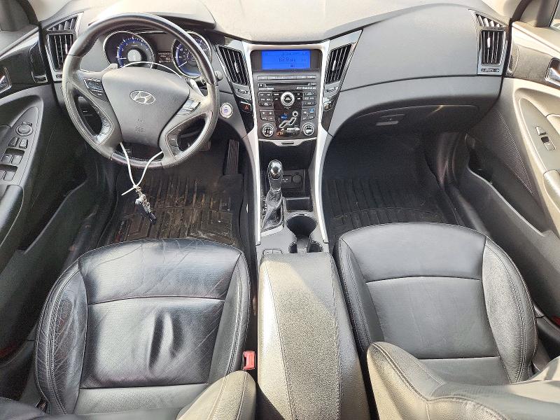 Снимка 8 от търг – 2011 HYUNDAI SONATA с VIN 5NPEC4AB4BH289376