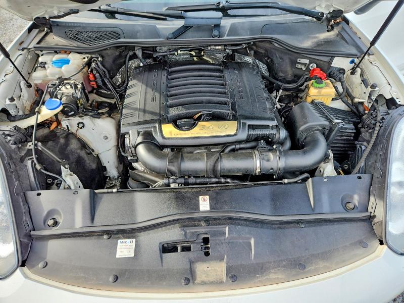 Photo 12 from auction – 2017 PORSCHE CAYENNE with VIN WP1AA2A2XHKA80368