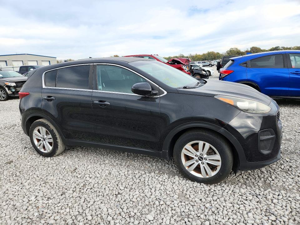 Снимка 4 от търг – 2017 KIA SPORTAGE с VIN KNDPM3AC5H7118206
