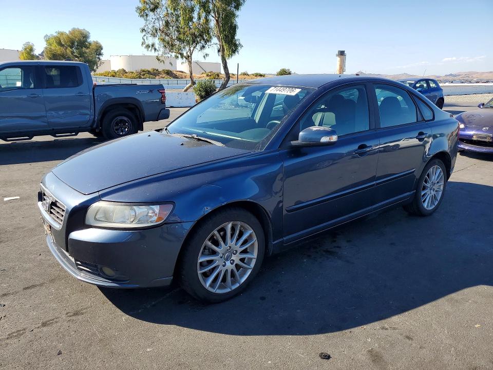 Zdjęcie 1 z aukcji – 2010 VOLVO S40 z VIN YV1390MS0A2507057