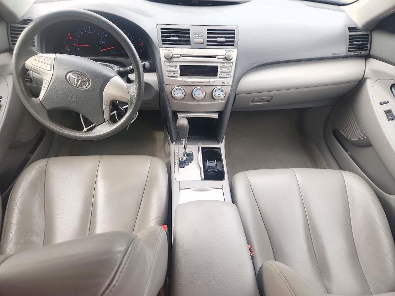 Снимка 8 от търг – 2011 TOYOTA CAMRY с VIN 4T1BF3EK0BU141886