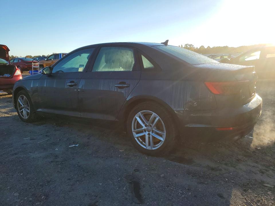 Снимка 2 от търг – 2017 AUDI A4 с VIN WAUGNAF41HN057982