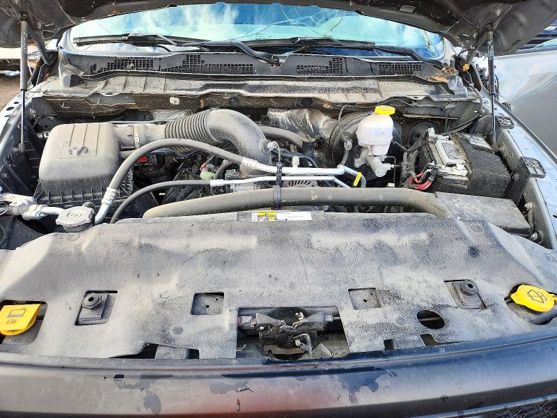 Снимка 11 от търг – 2022 RAM 1500 CLASSIC с VIN 1C6RR7LT1NS223582