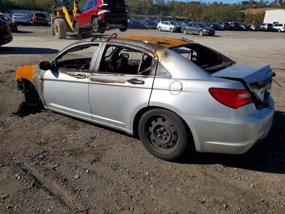 Снимка 2 от търг – 2011 CHRYSLER 200 с VIN 1C3BC4FB7BN535501