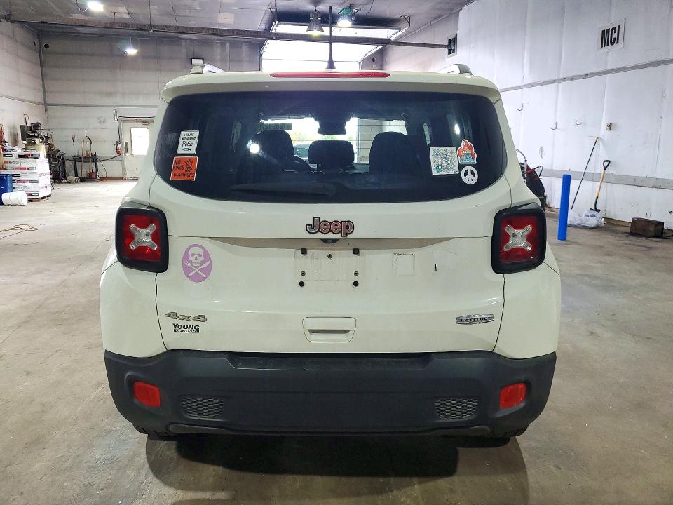 Foto 6 de la subasta – 2018 JEEP RENEGADE con VIN ZACCJBBB7JPJ34193