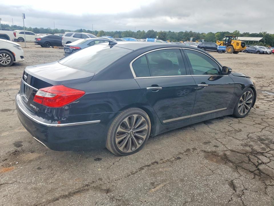 Снимка 3 от търг – 2013 HYUNDAI GENESIS с VIN KMHGC4DH9DU219241